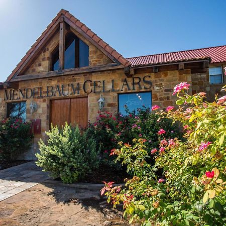 Pecan Cabin Fredericksburg Exterior foto
